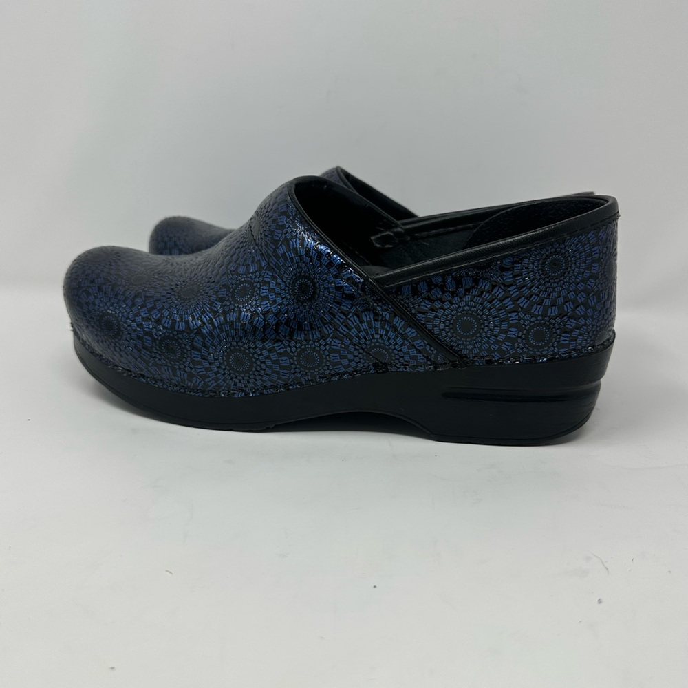 Dansko Professional Clogs Women's EUR 39 US 8.5 Blue Medallion - Picture 11 of 13